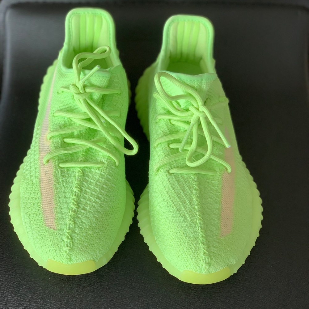 Yeezy 350 boosts “Glow”